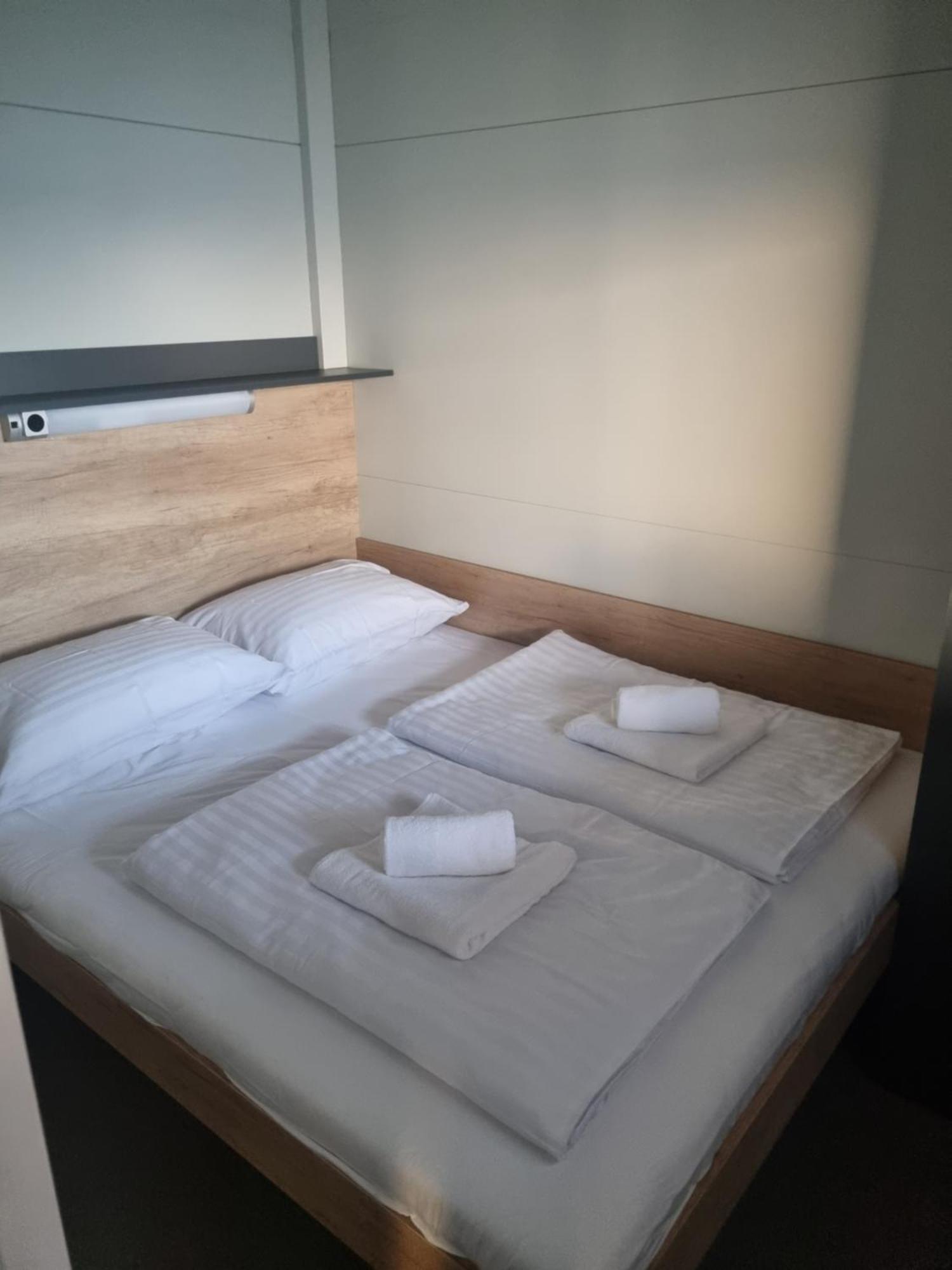 Hipo Camp Mobil Home Arta Pakoštane Dış mekan fotoğraf